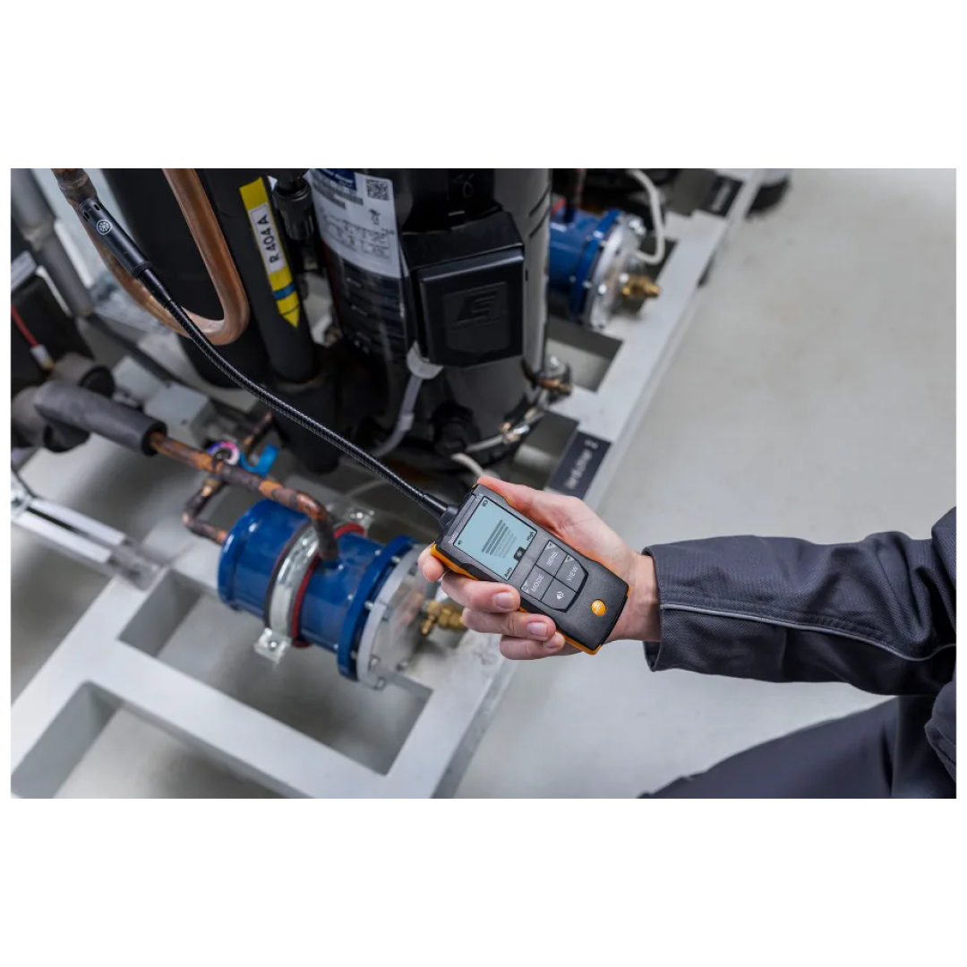 imgi_29_testo-514-application-refrigeration-leak-detection-1-1800x1200.png